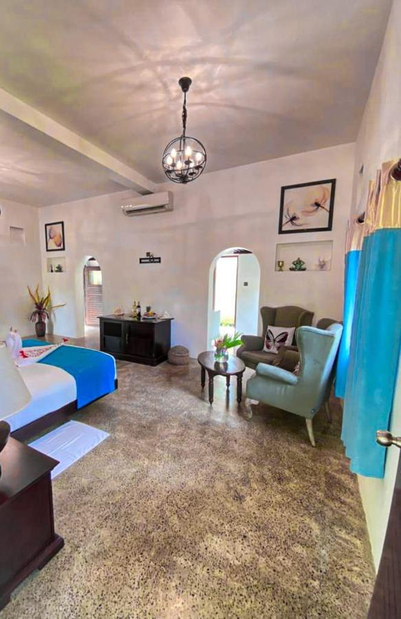 טנגלה Mangrove Beach Chalets מראה חיצוני תמונה